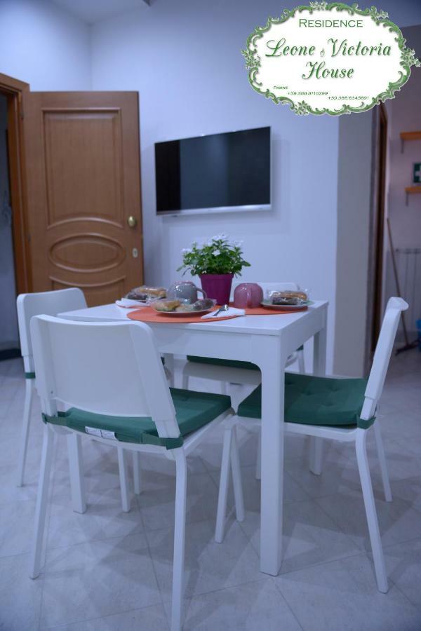 Ferienwohnung Leone & Victoria House Pompei Exterior foto